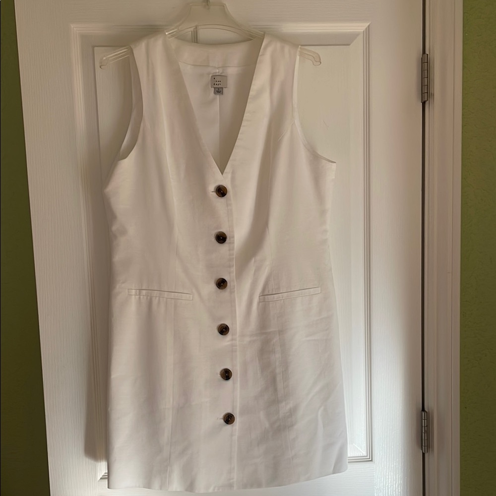 White Sleeveless Button-Down Dress A New Day L